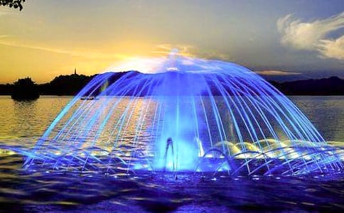 �茑��Ȫ������300��